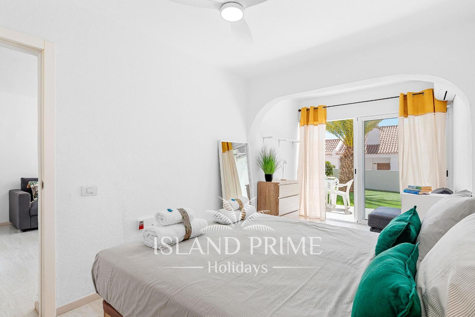 Seaviews Garden Holiday With Palms In Sand Club Sc171 Сан Мигел де Абона Екстериор снимка