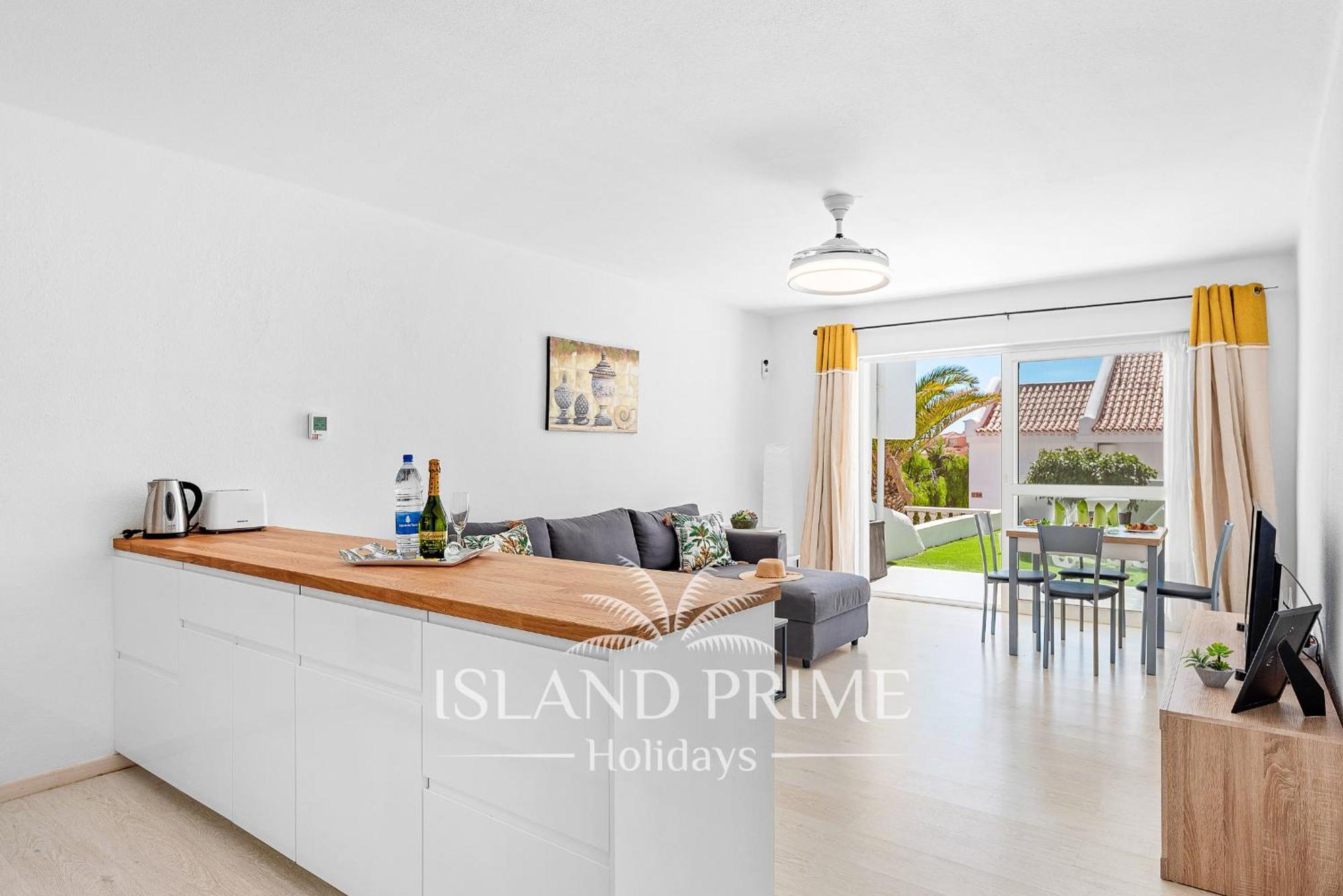 Seaviews Garden Holiday With Palms In Sand Club Sc171 Сан Мигел де Абона Екстериор снимка
