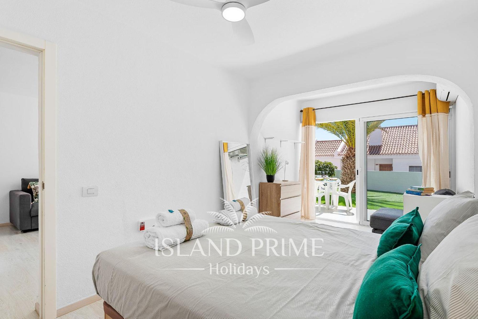 Seaviews Garden Holiday With Palms In Sand Club Sc171 Сан Мигел де Абона Екстериор снимка